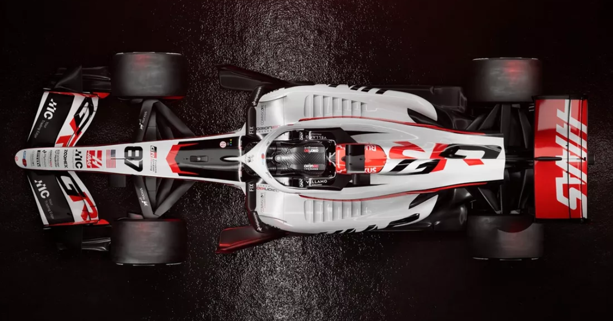 Haas presenta el VF-26 sin espectáculo